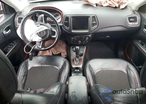 2018 Jeep Compass Trailhawk z USA, uszkodzony, nr VIN 3C4NJDDBXJT199116